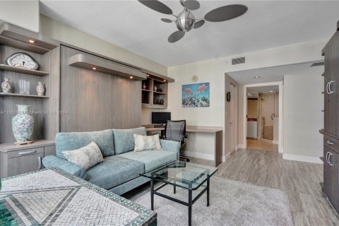 Copropriété à vendre à Fort Lauderdale, Floride: 2 chambres, 125.23 m2 № 1076182 - photo 12