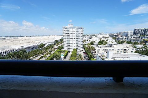 Condominio en venta en Miami Beach, Florida, 2 dormitorios, 93.83 m2 № 1235792 - foto 25