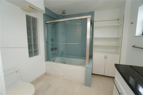 Copropriété à vendre à Miami Beach, Floride: 2 chambres, 93.83 m2 № 1235792 - photo 2