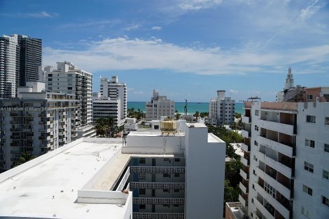 Condo in Miami Beach, Florida, 2 bedrooms  № 1235792 - photo 22