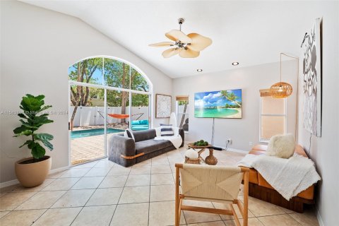 Casa en venta en Weston, Florida, 4 dormitorios, 146.04 m2 № 1167811 - foto 7