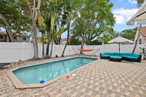 Casa en venta en Weston, Florida, 4 dormitorios, 146.04 m2 № 1167811 - foto 29