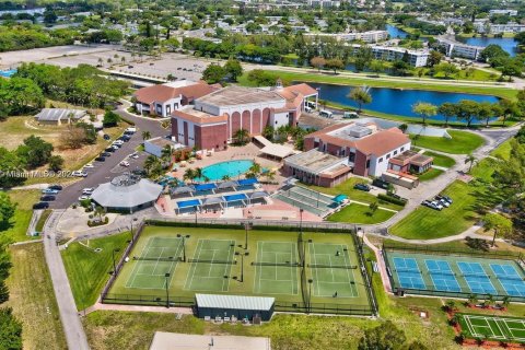 Condo in Deerfield Beach, Florida, 1 bedroom  № 1236016 - photo 20