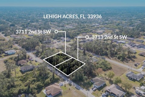Land in Lehigh Acres, Florida № 1033518 - photo 3