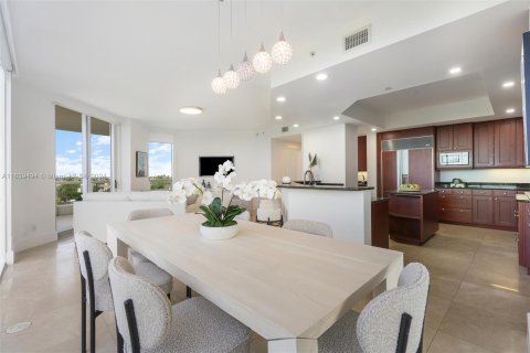 Condo in Aventura, Florida, 5 bedrooms  № 1325535 - photo 18