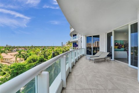 Copropriété à vendre à Aventura, Floride: 5 chambres, 387.5 m2 № 1325535 - photo 19