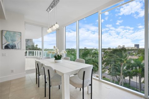 Copropriété à vendre à Aventura, Floride: 5 chambres, 387.5 m2 № 1325535 - photo 17