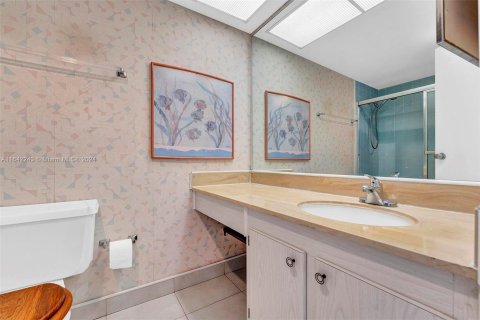 Condo in Sunny Isles Beach, Florida, 1 bedroom  № 1325576 - photo 19