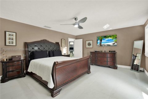 Casa en venta en Homestead, Florida, 3 dormitorios, 225.1 m2 № 1059736 - foto 16