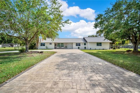 Villa ou maison à vendre à Homestead, Floride: 3 chambres, 225.1 m2 № 1059736 - photo 2