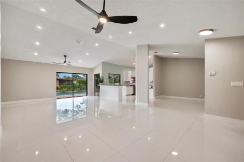 Casa en venta en Coral Springs, Florida, 4 dormitorios, 197.05 m2 № 1060114 - foto 24
