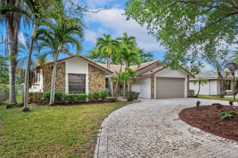 Casa en venta en Coral Springs, Florida, 4 dormitorios, 197.05 m2 № 1060114 - foto 28
