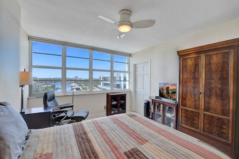 Condo in Fort Lauderdale, Florida, 2 bedrooms  № 1159814 - photo 15