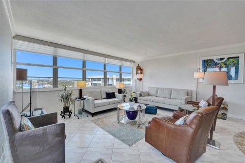 Copropriété à vendre à Fort Lauderdale, Floride: 2 chambres, 176.51 m2 № 1159814 - photo 23