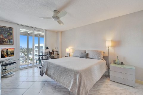 Condo in Fort Lauderdale, Florida, 2 bedrooms  № 1159814 - photo 19