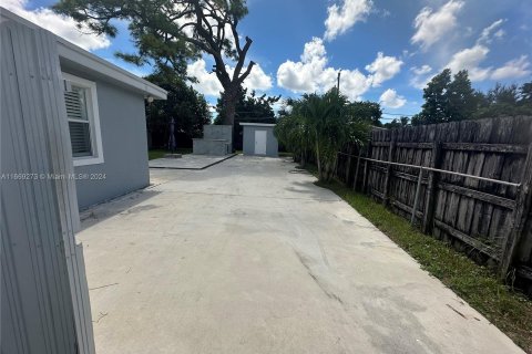 Casa en venta en Miami, Florida, 3 dormitorios, 101.45 m2 № 1391596 - foto 4