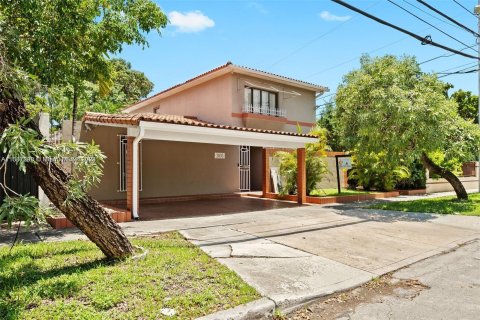 Villa ou maison à vendre à Miami, Floride: 3 chambres, 249.81 m2 № 1021396 - photo 28