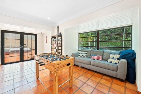 Casa en venta en Miami, Florida, 3 dormitorios, 249.81 m2 № 1021396 - foto 8