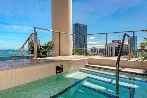 Condominio en venta en Miami, Florida, 1 dormitorio, 81.85 m2 № 1402718 - foto 23