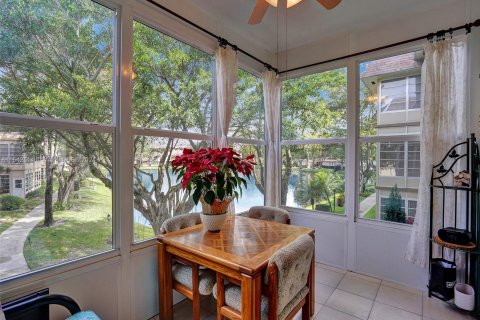 Condo in Lauderdale Lakes, Florida, 2 bedrooms  № 1058715 - photo 26