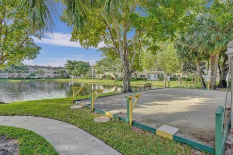 Condominio en venta en Lauderdale Lakes, Florida, 2 dormitorios, 87.7 m2 № 1058715 - foto 29