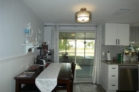 House in Hudson, Florida 2 bedrooms, 75.53 sq.m. № 1337924 - photo 18