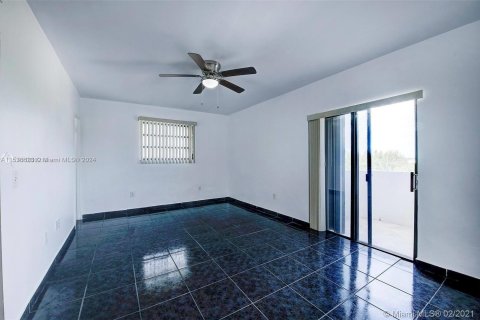 Copropriété à vendre à Miami Beach, Floride: 2 chambres, 96.8 m2 № 1031083 - photo 22