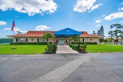 Condo in Delray Beach, Florida, 1 bedroom  № 1097851 - photo 2