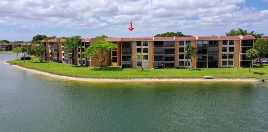 Condo à Pompano Beach, Floride, 2 chambres  № 1073537