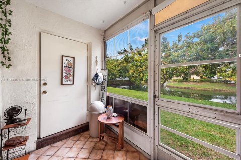 Condominio en venta en Margate, Florida, 2 dormitorios, 94.67 m2 № 1059869 - foto 30