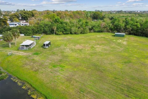 Terreno en venta en Holiday, Florida № 1043723 - foto 26