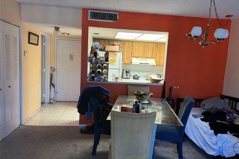 Condominio en venta en Lauderhill, Florida, 1 dormitorio, 77.39 m2 № 1019872 - foto 7