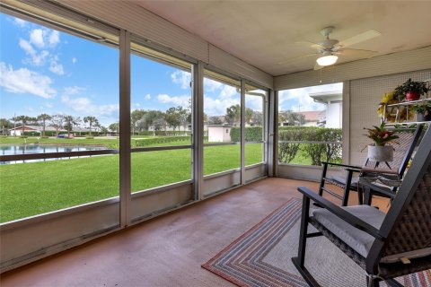 Villa ou maison à vendre à West Palm Beach, Floride: 2 chambres, 152.36 m2 № 1019870 - photo 16