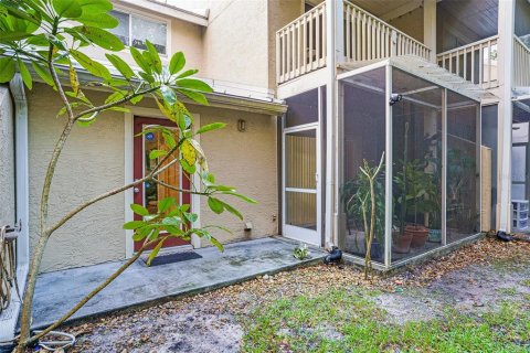 Townhouse in Tampa, Florida 3 bedrooms, 157 sq.m. № 1432258 - photo 23