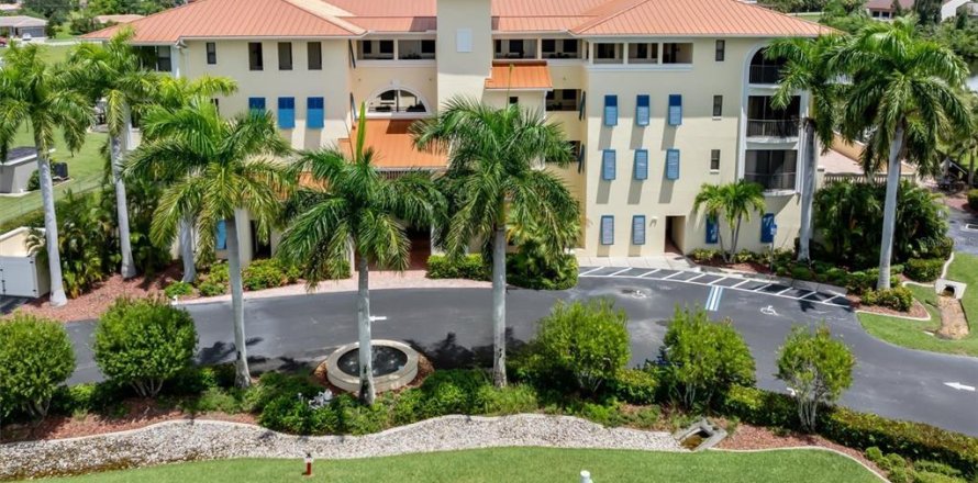 Condo à Punta Gorda, Floride, 3 chambres  № 1343745