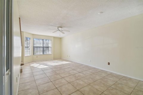 Copropriété à vendre à Tampa, Floride: 2 chambres, 110.09 m2 № 1025820 - photo 11