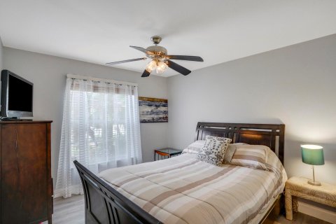 House in Boynton Beach, Florida 2 bedrooms, 126.63 sq.m. № 1077552 - photo 25