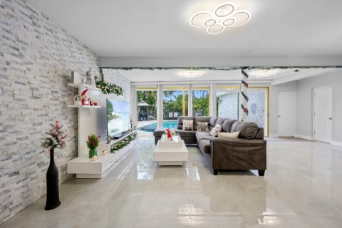 Casa en venta en Hollywood, Florida, 3 dormitorios, 199 m2 № 1077549 - foto 18