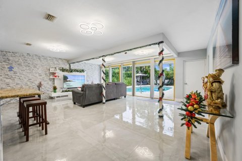 Casa en venta en Hollywood, Florida, 3 dormitorios, 199 m2 № 1077549 - foto 24