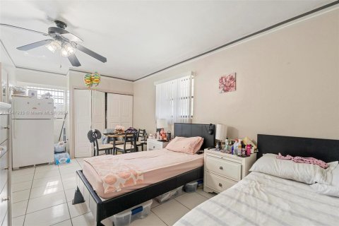 Casa en venta en Hollywood, Florida, 3 dormitorios, 194.91 m2 № 1330580 - foto 18