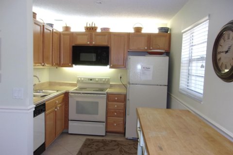 Condominio en venta en Stuart, Florida, 2 dormitorios, 89.37 m2 № 1031772 - foto 6