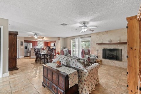 Casa en venta en Ocala, Florida, 3 dormitorios, 161 m2 № 1428815 - foto 8