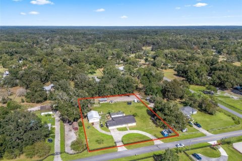 Casa en venta en Ocala, Florida, 3 dormitorios, 161 m2 № 1428815 - foto 2