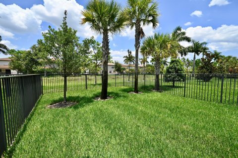 Townhouse in Lake Worth, Florida 3 bedrooms, 176.05 sq.m. № 1208203 - photo 10