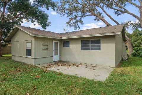 House in Spring Hill, Florida 2 bedrooms, 93.65 sq.m. № 1383173 - photo 27