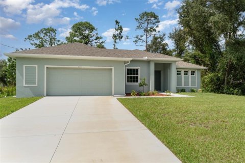 House in North Port, Florida 3 bedrooms, 167.97 sq.m. № 1383737 - photo 2