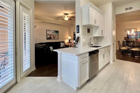 Condominio en venta en Celebration, Florida, 1 dormitorio, 99.68 m2 № 1400854 - foto 19