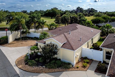 Casa en venta en The Villages, Florida, 3 dormitorios, 148.83 m2 № 1400817 - foto 1