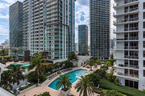 Copropriété à vendre à Miami, Floride: 2 chambres, 127.09 m2 № 1378999 - photo 6