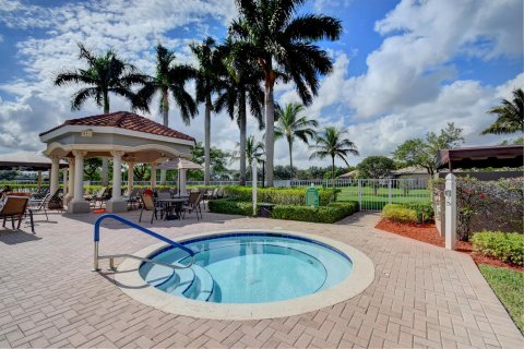 Villa ou maison à vendre à Lake Worth, Floride: 3 chambres, 256.6 m2 № 1222577 - photo 12